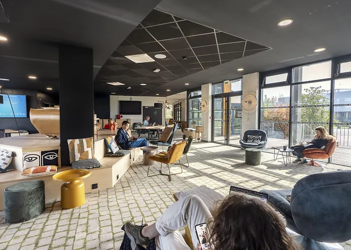 Cowool 3* トゥールーズ