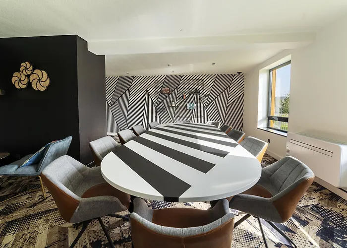 Cowool 3* Тулуза