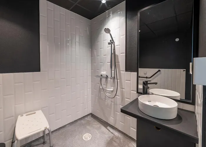 アパートホテル Cowool トゥールーズ